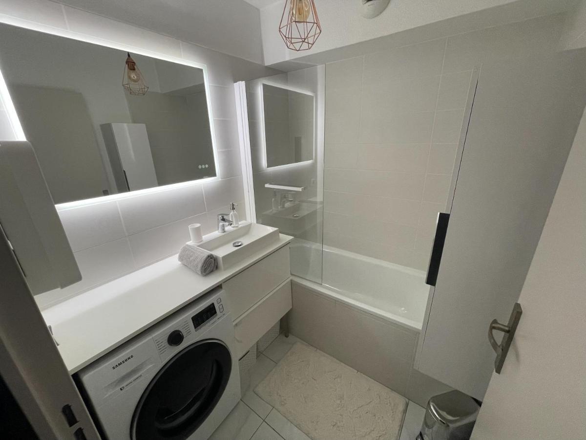 Splendide Appartement 3 Pieces - Parking Et Clim Valence  Exteriör bild